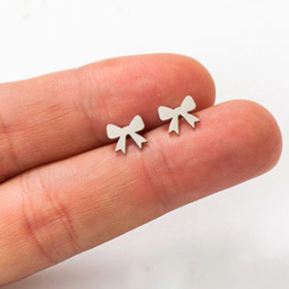 Dainty Bow Silver Stud Earrings!